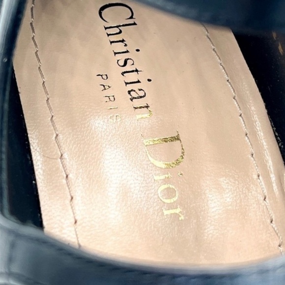 Dior 2023 Buckled Mary Jane Floral Petites Fleurs Embroidered Platform Heels - Picture 4 of 7